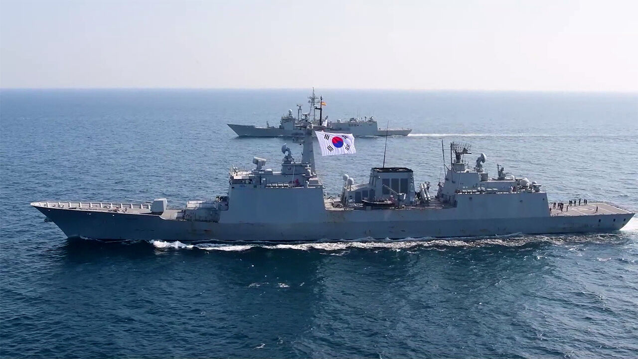 청해부대 오만 해역 가나…작전 확대 검토